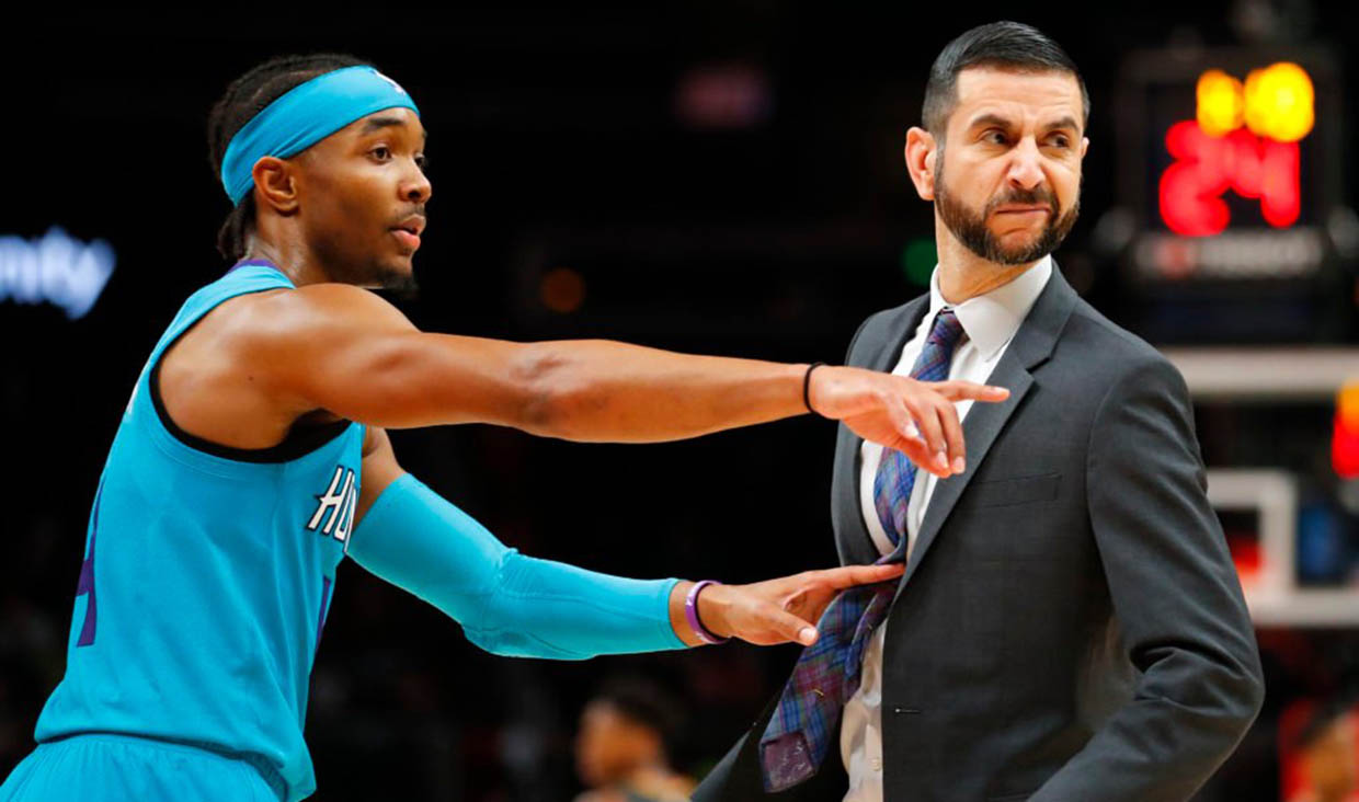 James Borrego Masih Akan Tangani Charlotte Hornets